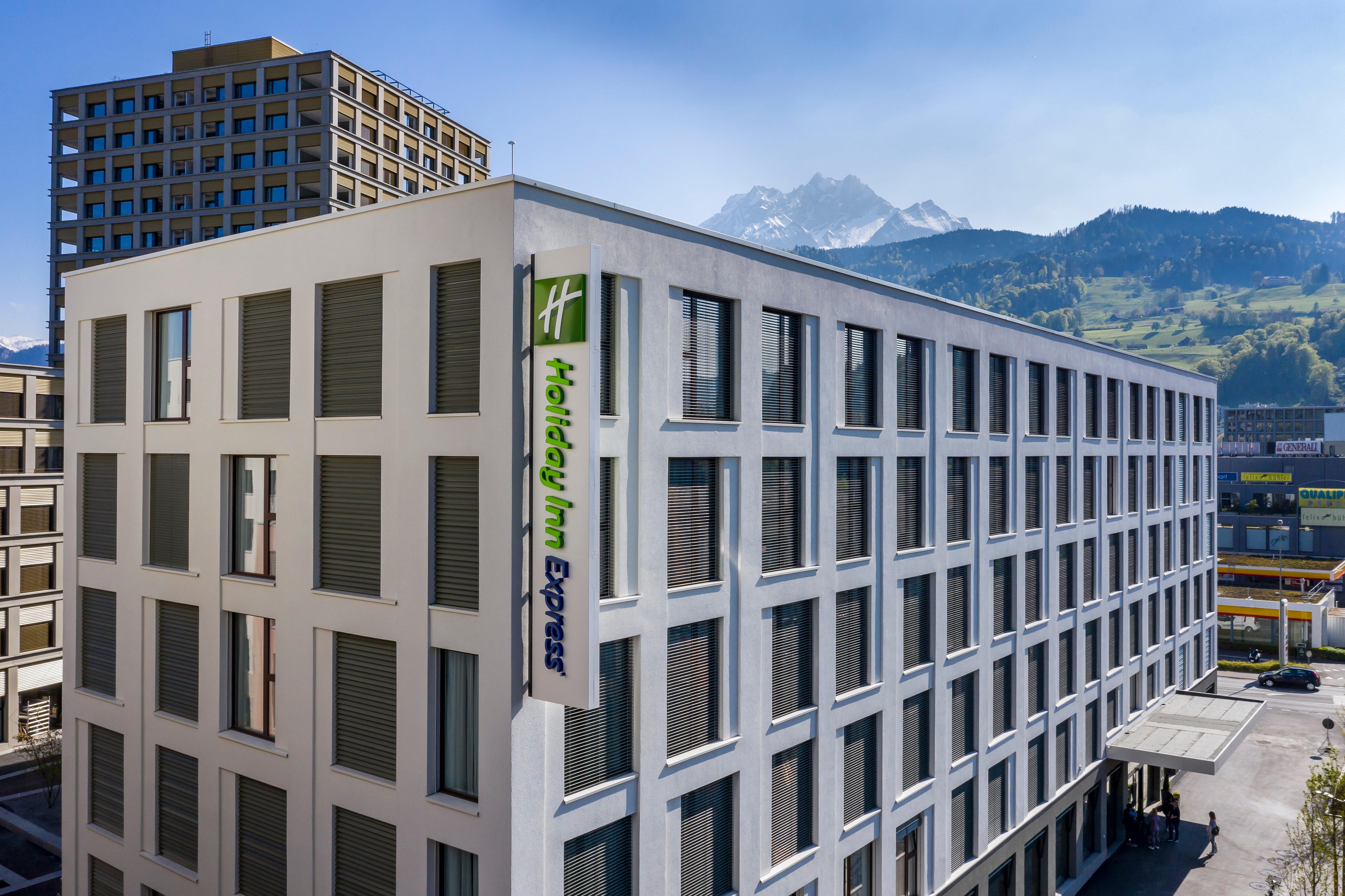 Holiday Inn Express - Luzern - Kriens, An Ihg Hotel Eksteriør bilde